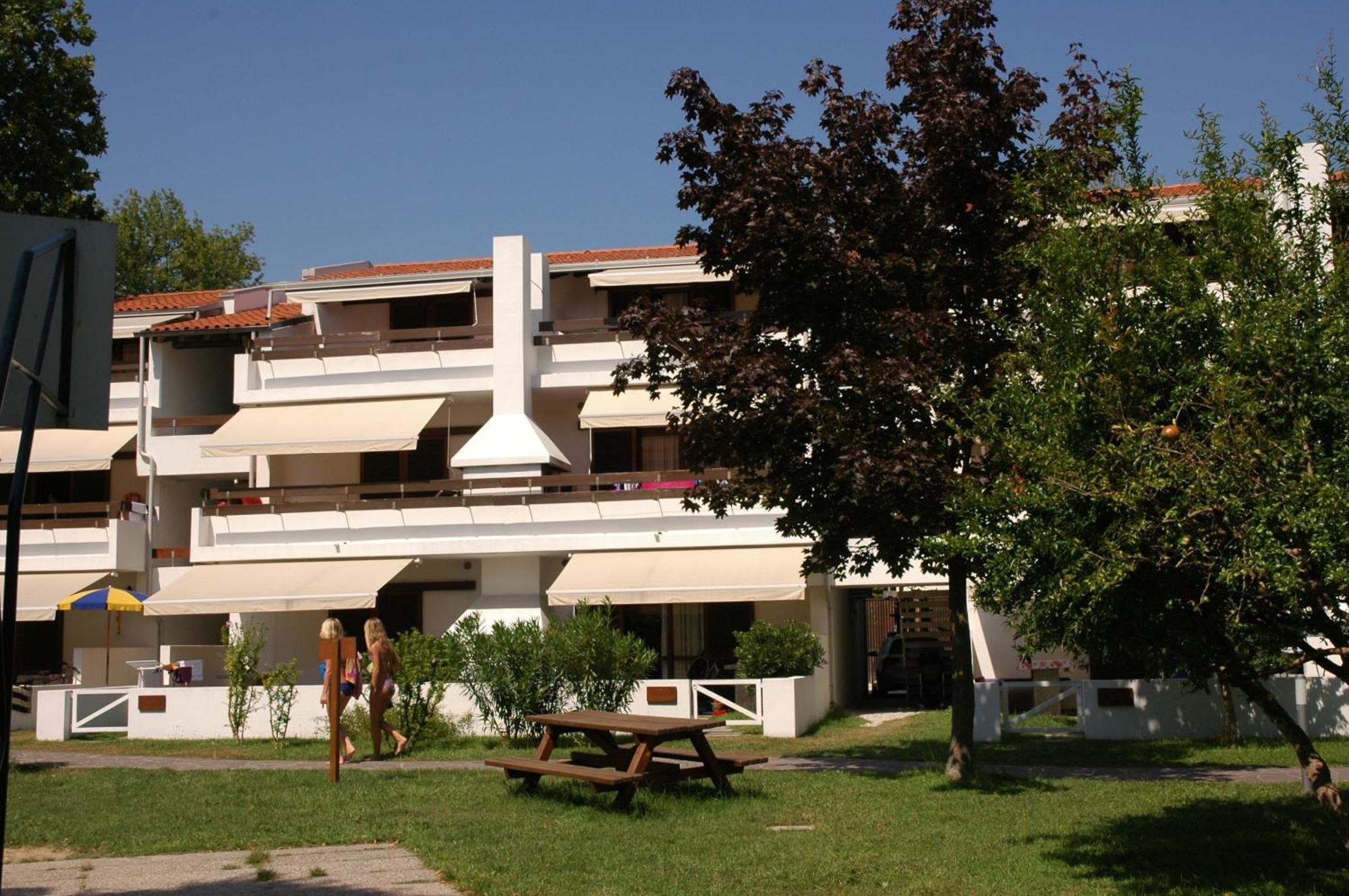Villaggio Los Nidos ลินญาโน ซับเบียโดโร ภายนอก รูปภาพ