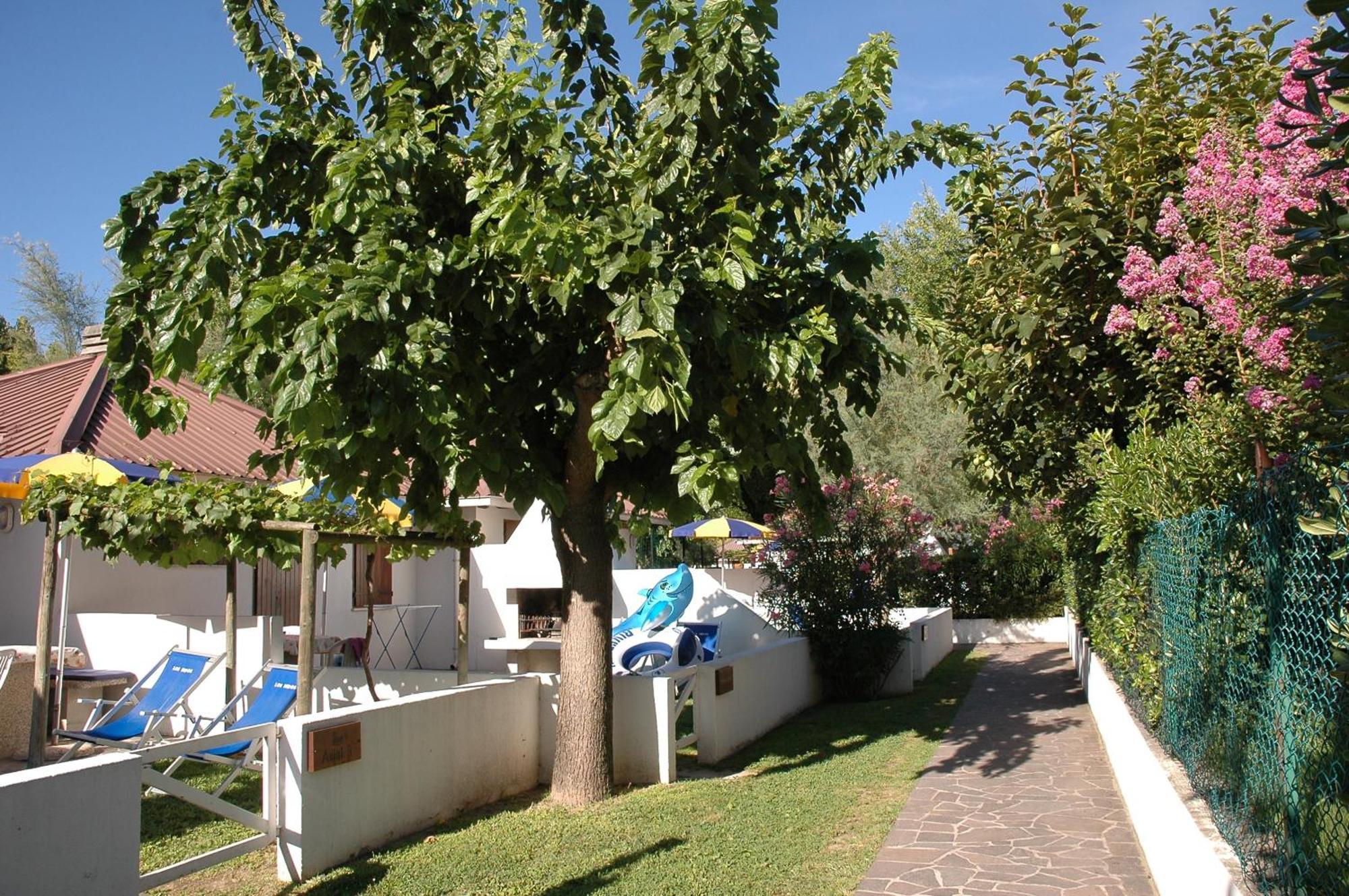 Villaggio Los Nidos ลินญาโน ซับเบียโดโร ภายนอก รูปภาพ
